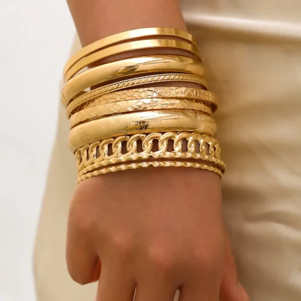 10pcs/set Metal Bangles Set For Women Heavy Punk New Styles Hiphop Textured Fashion Stackable Bracelets Party Jewelry